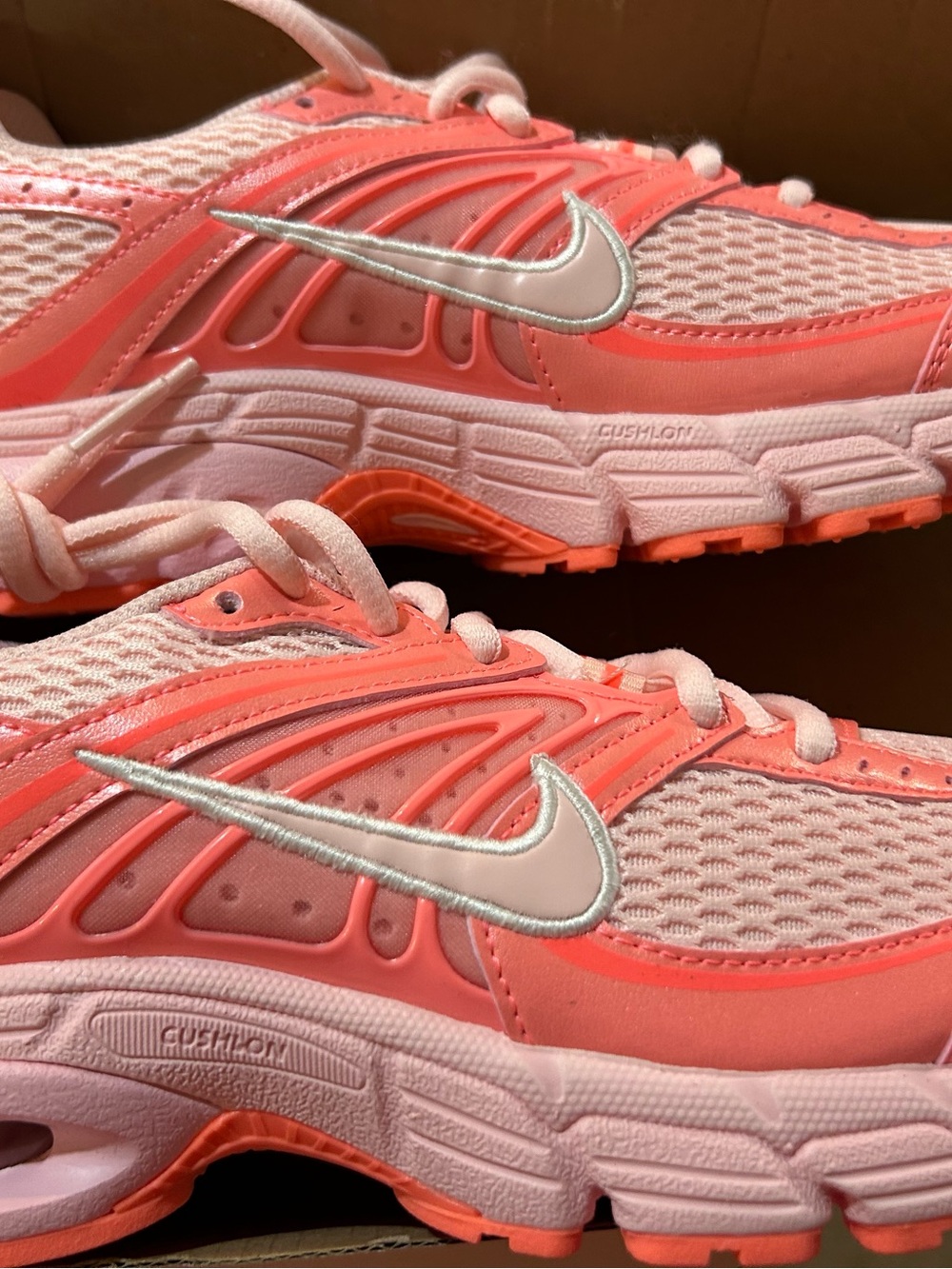 Youth Nike Air Max Pink New 5.5Y
